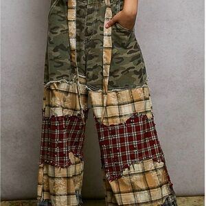 NWOT Camouflage and Plaid Patchwork Pants